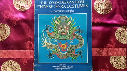 costumes